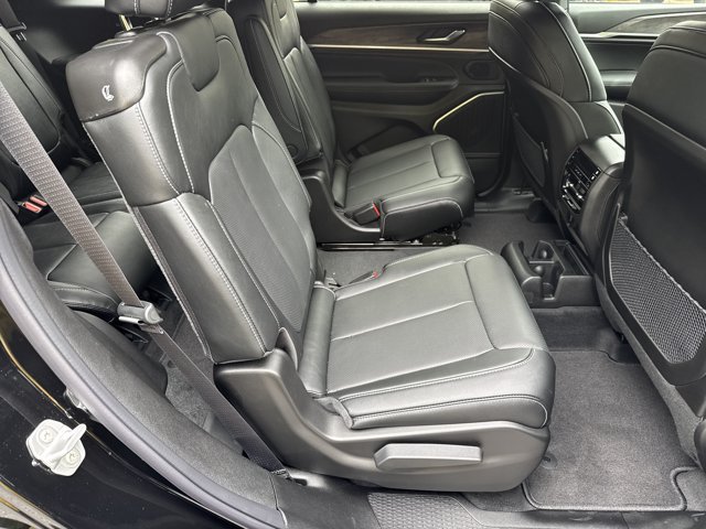 New 2027 Jeep Grand Cherokee L Limited AWD/4WD image 14