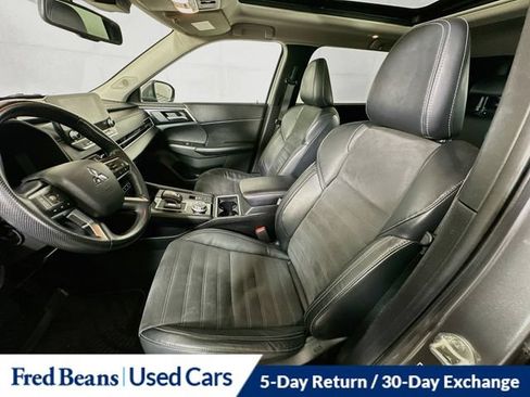 Used 2022 Mitsubishi Outlander SE FWD image 26