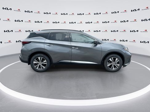 Used 2022 Nissan Murano SV AWD/4WD image 9
