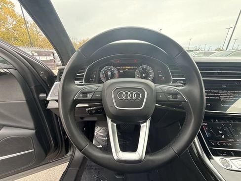 Used 2022 Audi Q7 3.0T Prestige image 14