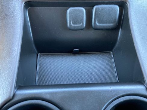 Used 2017 Chevrolet Tahoe LT w/ LT Signature Package image 16