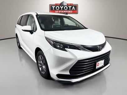 Certified 2026 Toyota Sienna LE