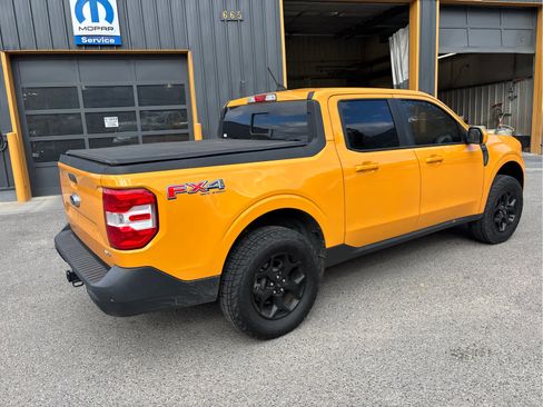 Used 2022 Ford Maverick Lariat w/ Lariat Luxury Package image 7