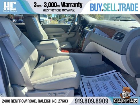 Used 2010 Chevrolet Tahoe LTZ image 20