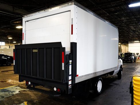 Used 2019 Ford E-350 and Econoline 350 Super Duty w/ Power Windows & Locks Group RWD image 6