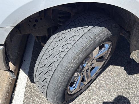 Used 2018 Ford F150 XL w/ Equipment Group 101A Mid AWD/4WD image 15