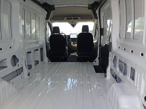 New 2026 Ford Transit 250 148 Medium Roof image 12