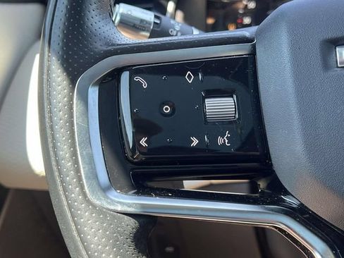 Used 2021 Land Rover Range Rover Velar R-Dynamic S AWD/4WD image 30