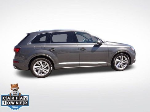 Used 2021 Audi Q7 3.0T Prestige w/ Prestige Package image 11