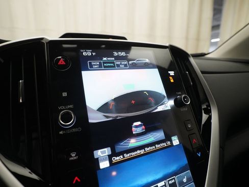 Certified 2024 Subaru Ascent Limited w/ Technology Package image 20