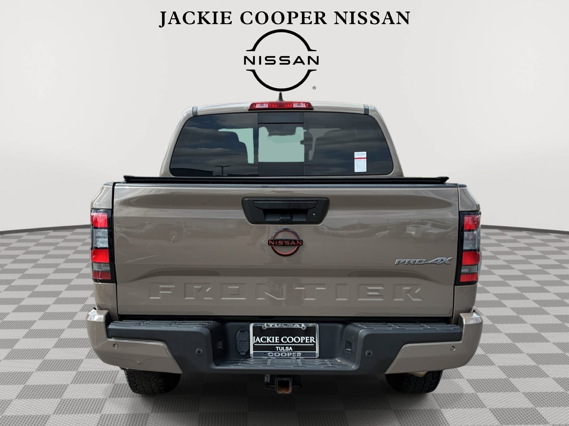 Used 2023 Nissan Frontier PRO-4X w/ Pro Convenience Package AWD/4WD image 6