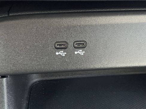 Certified 2024 Honda Prologue EX image 8