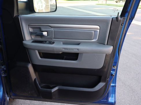Used 2016 RAM 1500 Big Horn image 28