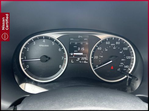 Certified 2025 Nissan Kicks Play S FWD image 35
