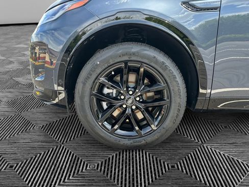 New 2026 Land Rover Discovery Sport Landmark AWD/4WD image 14