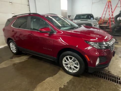 Used 2024 Chevrolet Equinox LT AWD/4WD image 6