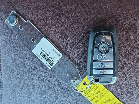 Used 2022 Ford F150 Lariat w/ Equipment Group 502A High AWD/4WD image 23
