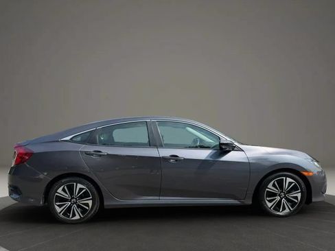 Used 2016 Honda Civic EX-L image 4