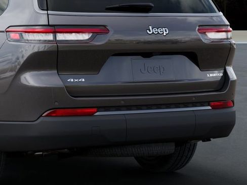 New 2026 Jeep Grand Cherokee L Limited AWD/4WD image 13