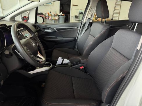 Used 2018 Honda Fit Sport image 8