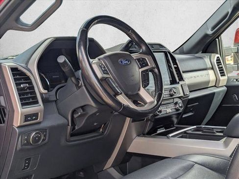 Used 2022 Ford F250 Lariat w/ FX4 Off-Road Package AWD/4WD image 9