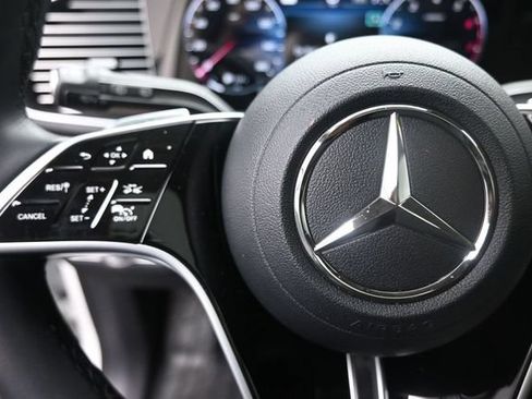 Used 2026 Mercedes-Benz GLS 450 4MATIC image 15