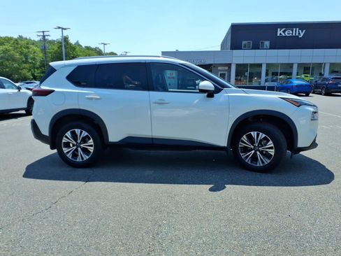 Used 2023 Nissan Rogue SV w/ SV Premium B Package AWD/4WD image 4