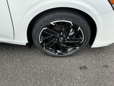 New 2026 Nissan Sentra SR w/ SR Premium Package image 10