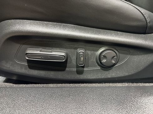 Used 2025 Honda Accord Sport image 12