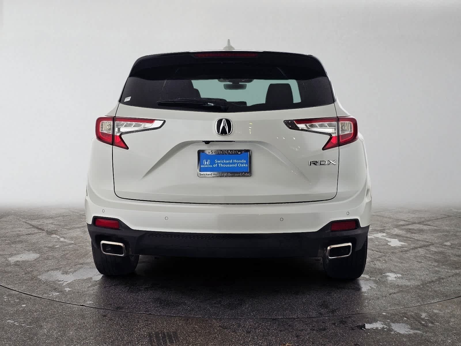 Used 2023 Acura RDX w/ Technology Package FWD image 4