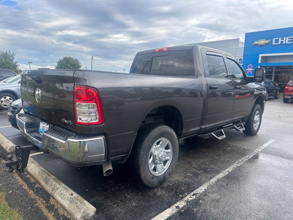 Used 2024 RAM 2500 Tradesman w/ Chrome Appearance Group AWD/4WD image 3