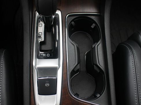 Used 2023 Subaru Ascent Touring image 46