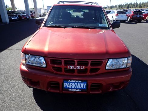 Used 2001 Isuzu Rodeo LS image 8