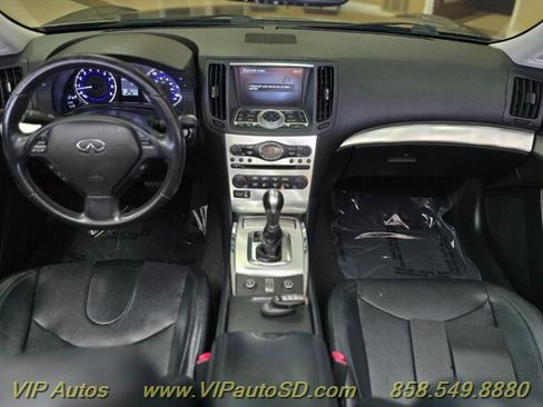 Used 2013 INFINITI G37 Convertible w/ Premium Pkg RWD image 24