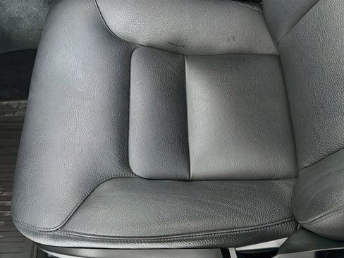Used 2024 Volvo XC60 B5 Plus AWD/4WD image 19