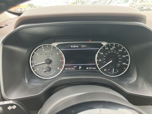 Used 2021 Nissan Rogue SV AWD/4WD image 20