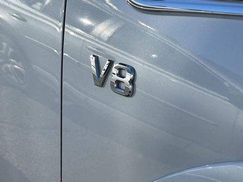 Used 2022 Nissan Armada Platinum image 9