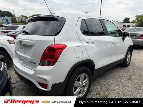 Used 2020 Chevrolet Trax LS w/ Tint and Cruise Package FWD image 8