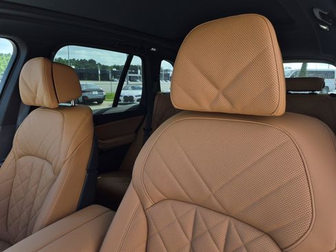 New 2026 BMW X5 xDrive40i w/ Climate Comfort Package AWD/4WD image 14