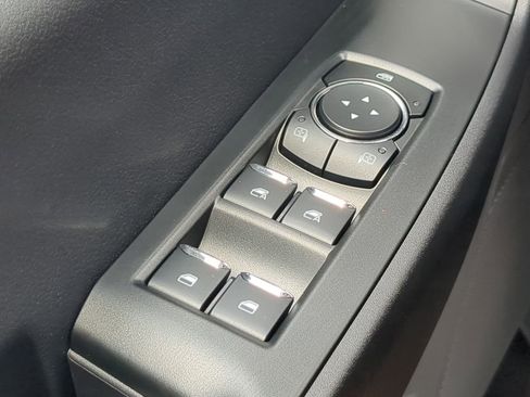 New 2026 Ford F250 XL w/ XL Chrome Package image 20