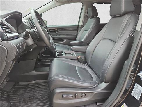 Used 2021 Honda Odyssey Touring image 17