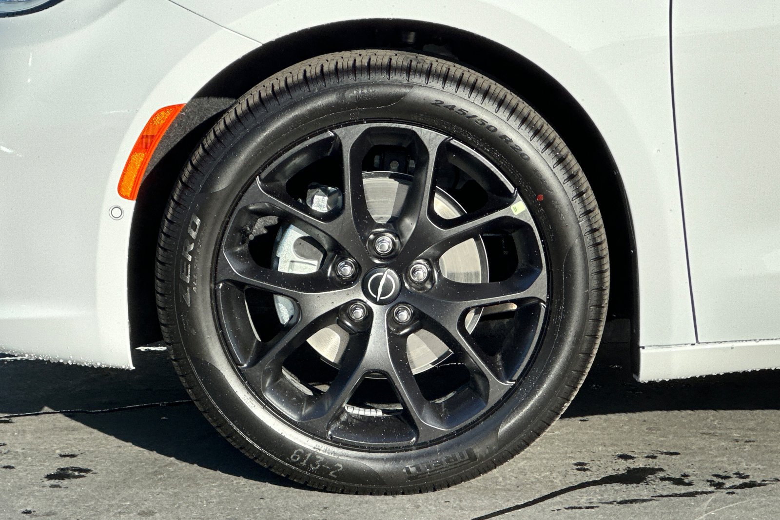 New 2026 Chrysler Pacifica Select w/ S Appearance Package FWD image 26