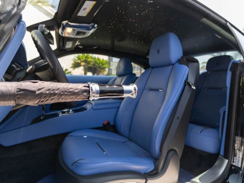 Used 2020 Rolls-Royce Wraith RWD image 6