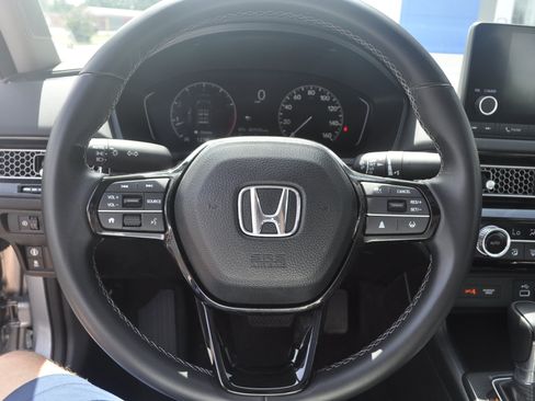 Certified 2023 Honda Civic EX image 18