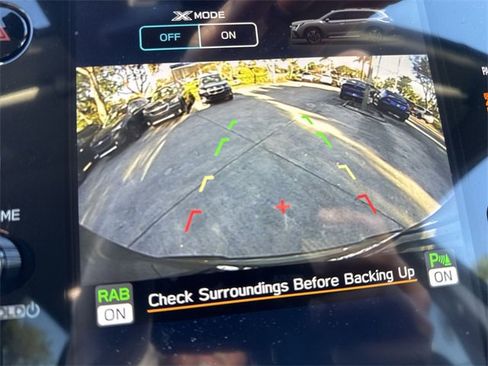 Certified 2025 Subaru Ascent Premium image 17