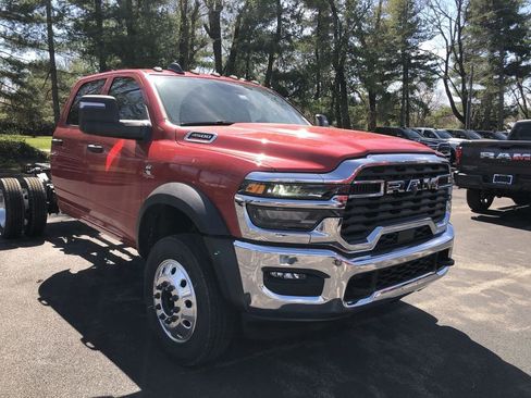 New 2026 RAM 4500 Tradesman AWD/4WD image 15