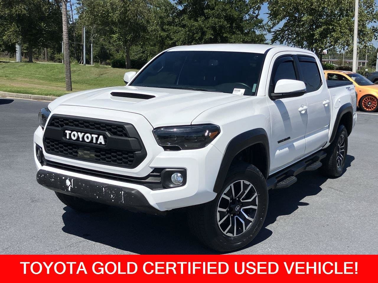 Certified 2022 Toyota Tacoma TRD Sport RWD image 1