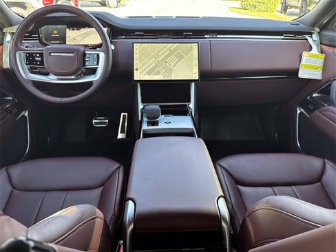 New 2026 Land Rover Range Rover SE image 13