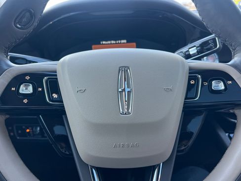Certified 2022 Lincoln Corsair Grand Touring w/ Elements Technology Bundle image 24