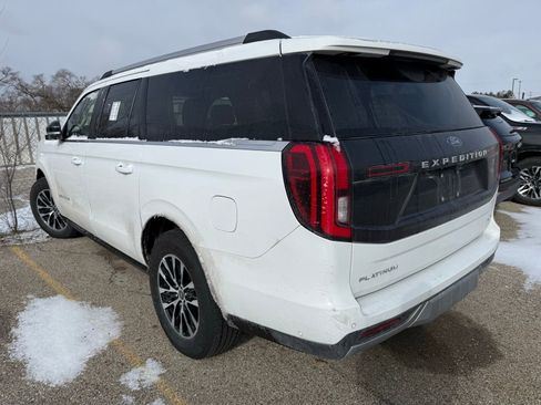 Used 2025 Ford Expedition Max Platinum image 4